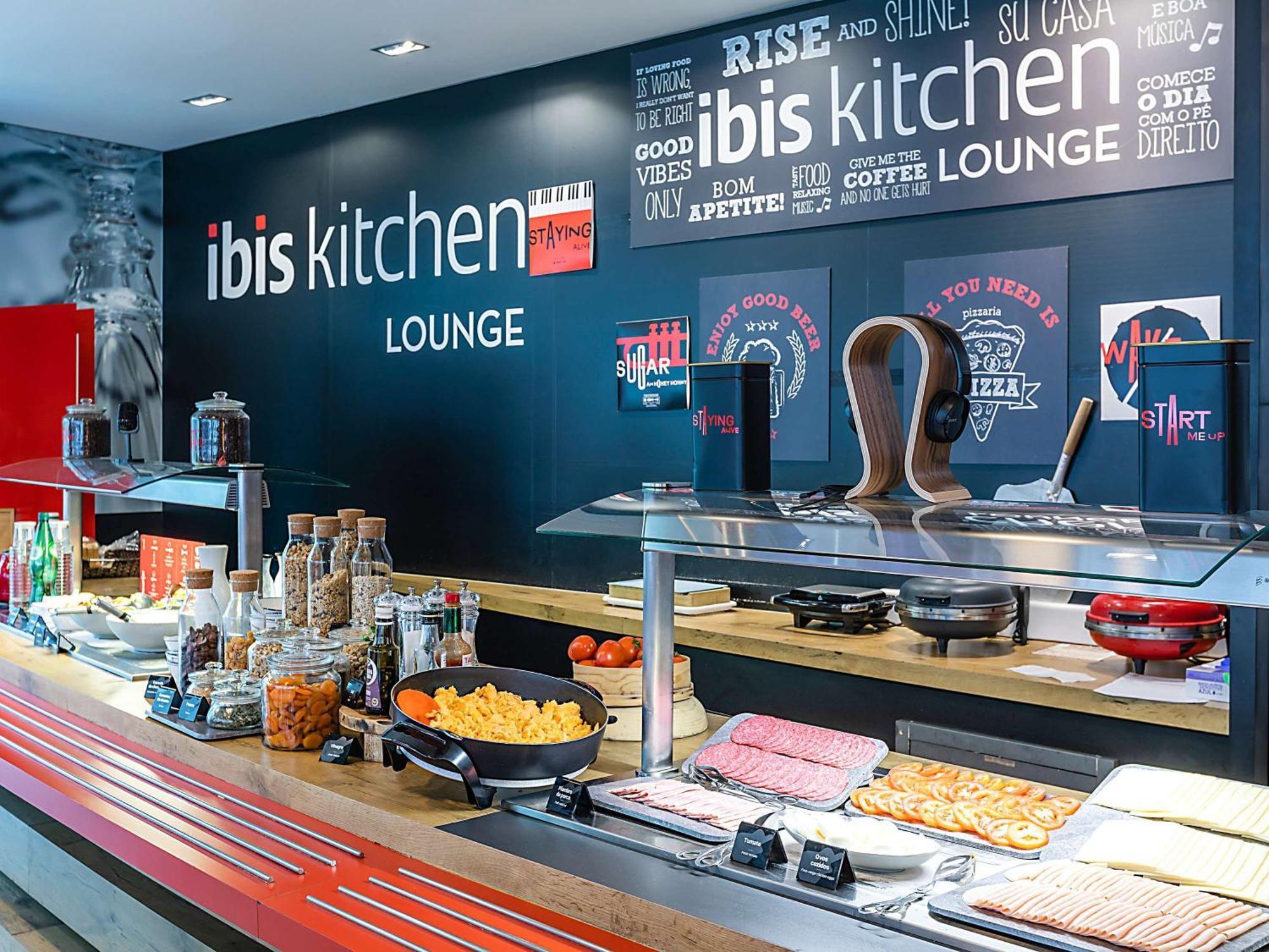 Hotel Ibis Lisboa Parque Das Nacoes Eksteriør billede
